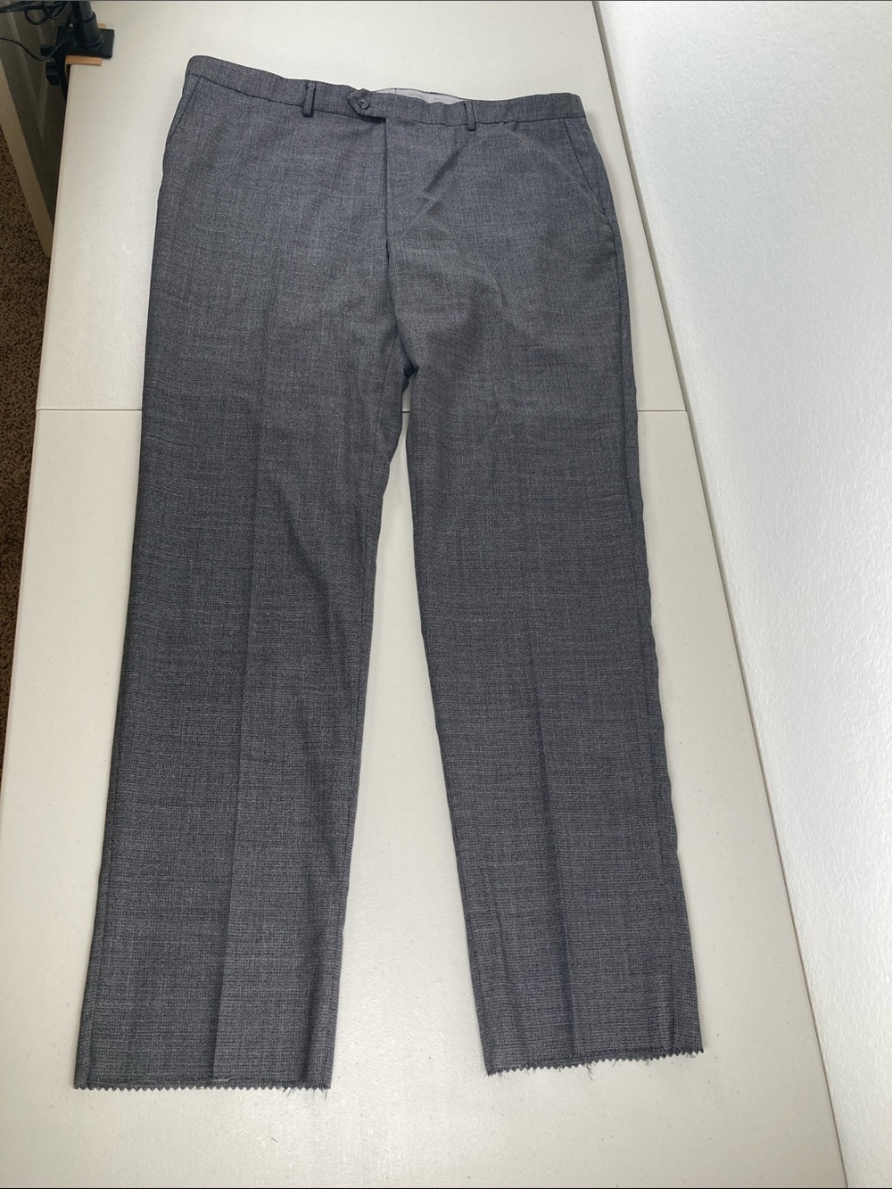Hart Schaffner Men's Marx Chicago Fit Wool Blend Gray Pants Unhemmed 48 43 R NWT